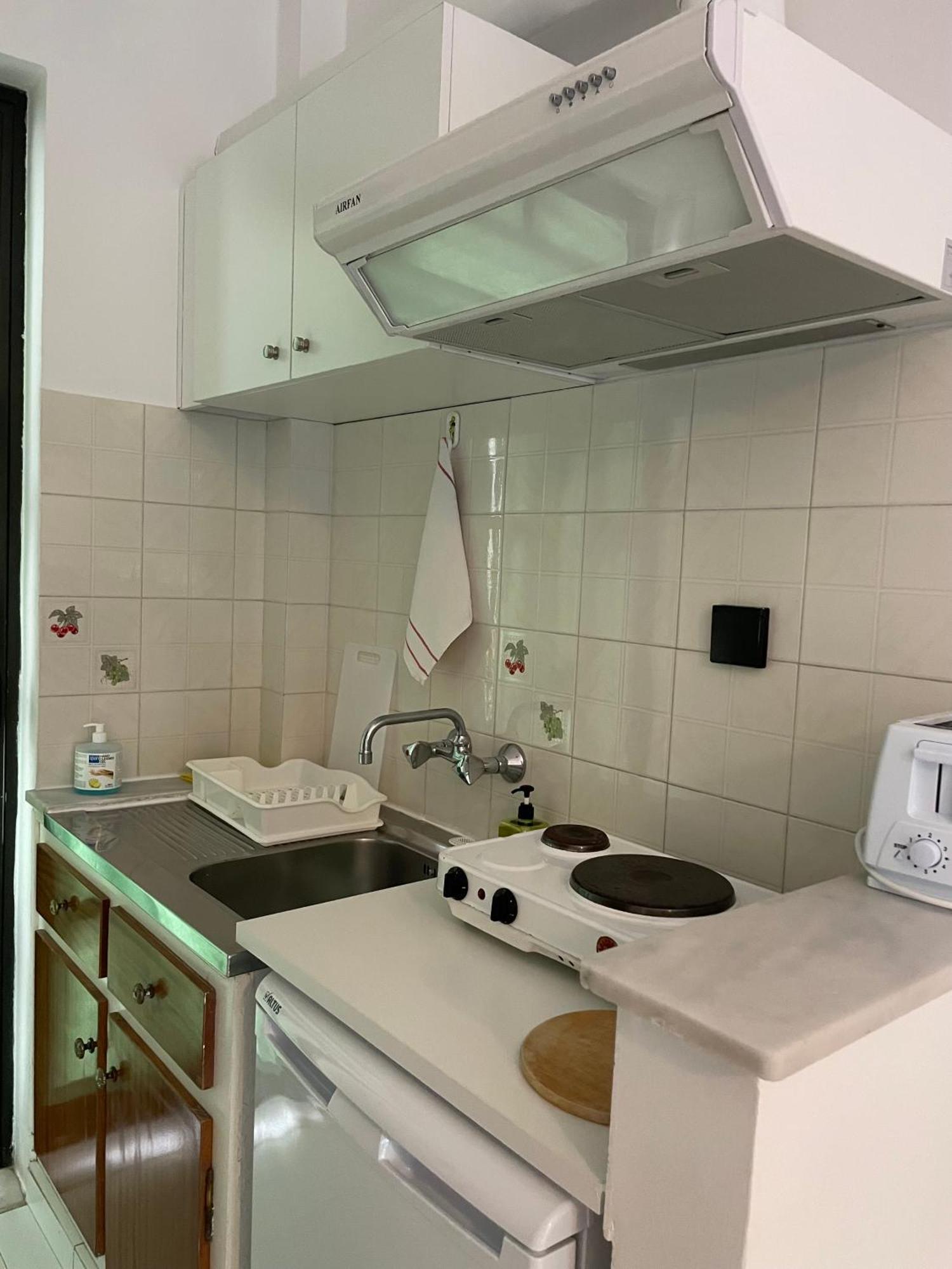 Aktipis Studios Argassi Ngoại thất bức ảnh